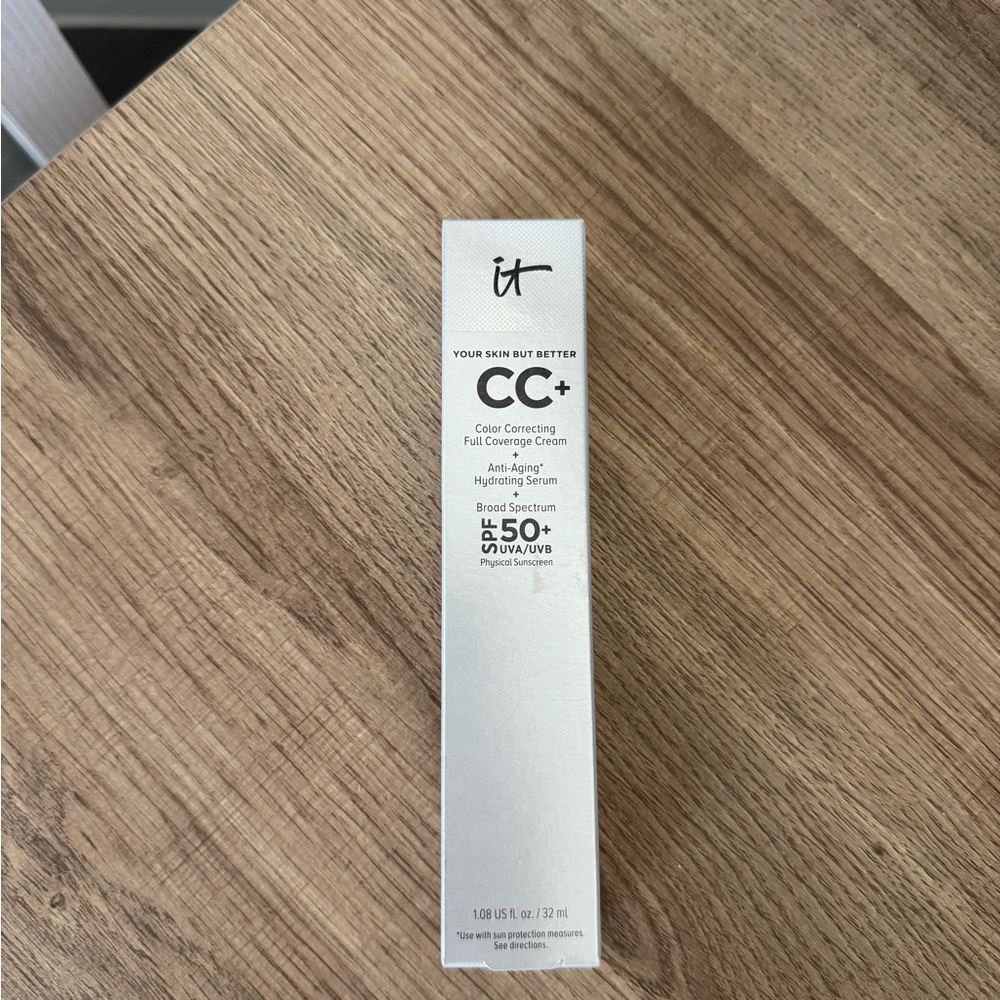 IT Cosmetics White CC+ Suncare Cream